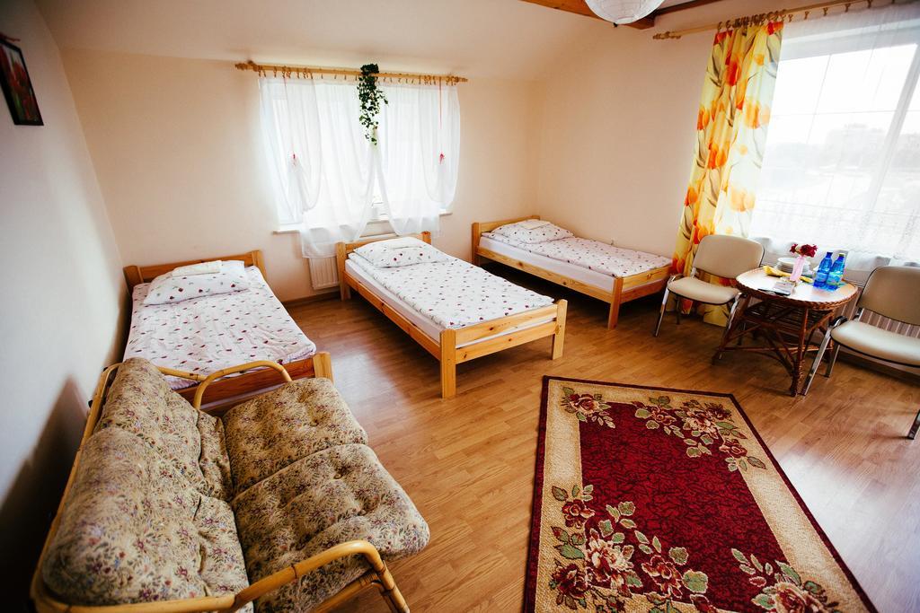 Tanie Noclegi 2 Kielce Szoba fotó